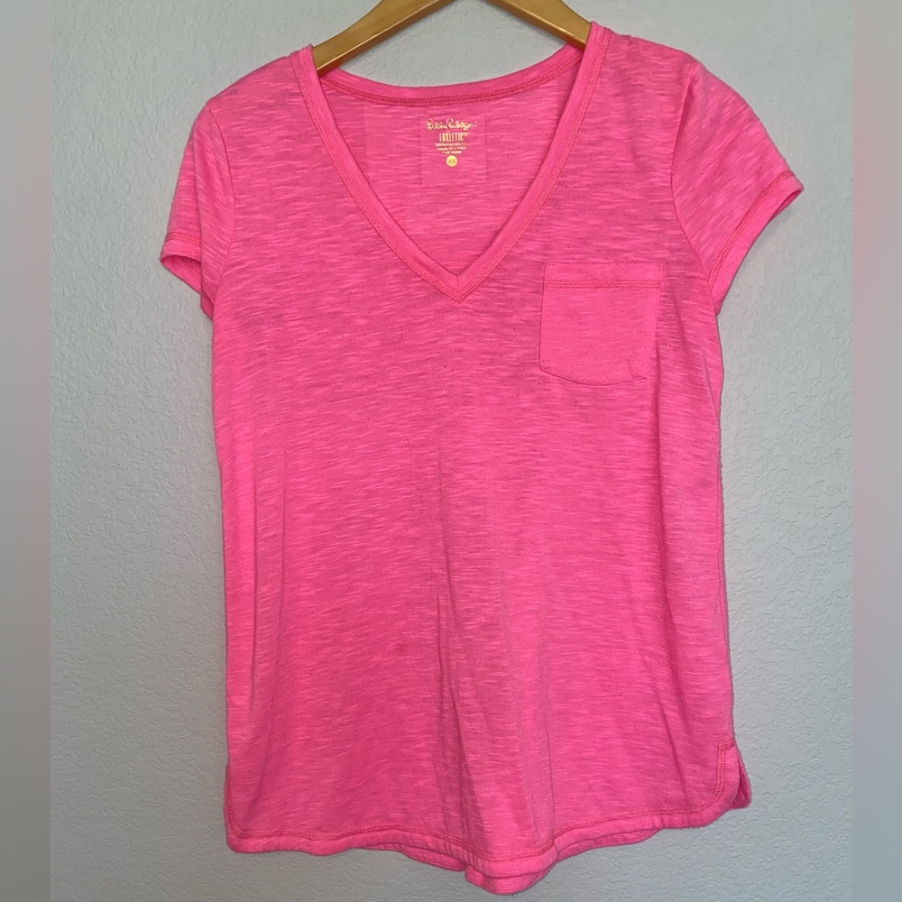 Lilly Pulitzer Lexletic Tshirt